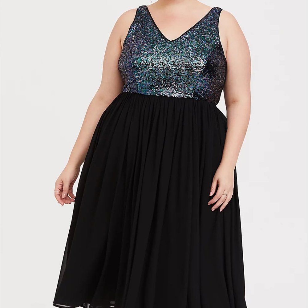 Torrid BLACK SEQUIN CHIFFON SKATER MIDI DRESS  24
